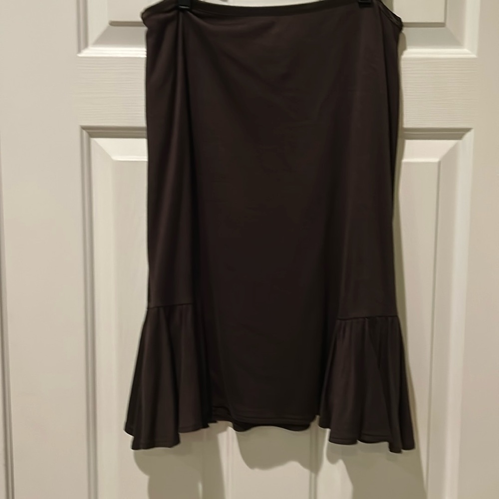 Ann Taylor dark brown skirt with pleated accents on side of bottom